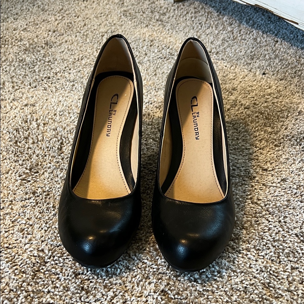 CL by Laundry Black Wedge Shoes